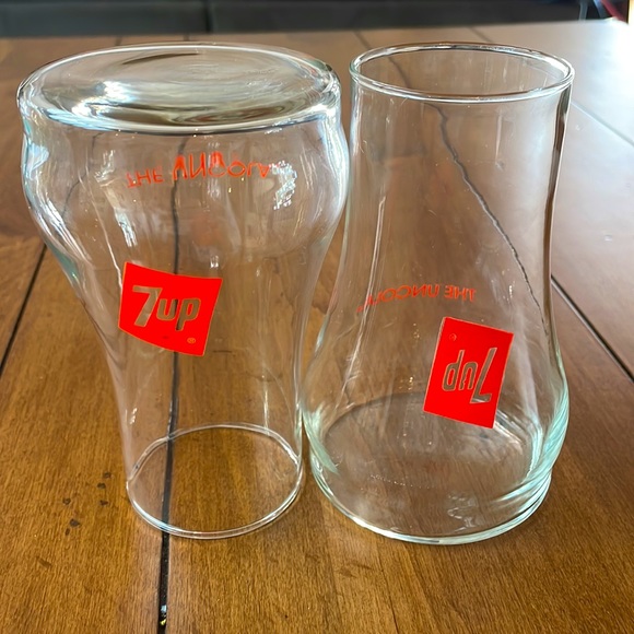 7-UP "THE UNCOLA"  Vintage 70s Drinking Glass (Set of 2) - Picture 2 of 8